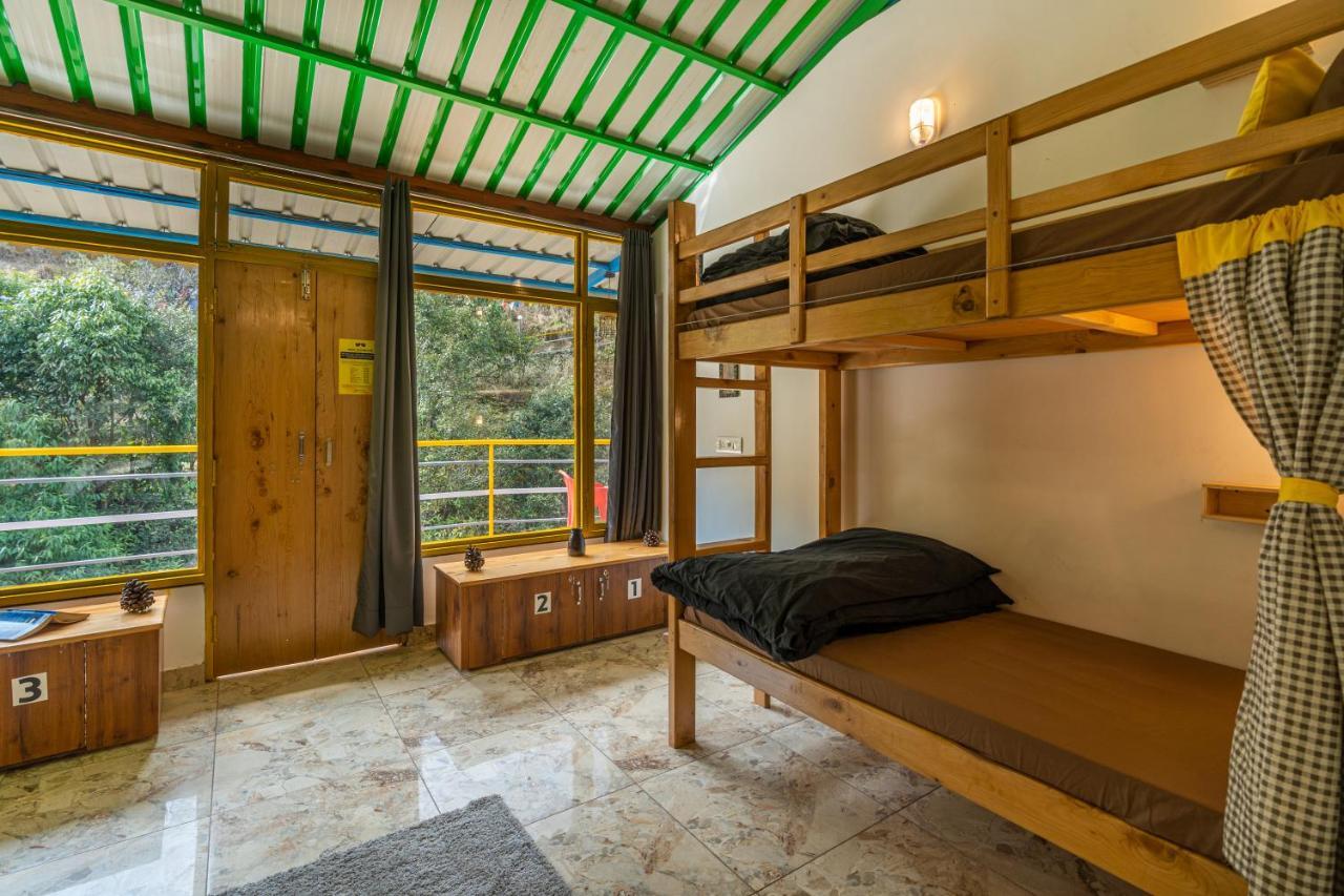 The Hosteller Mussoorie By The Streamside, Kempty 外观 照片