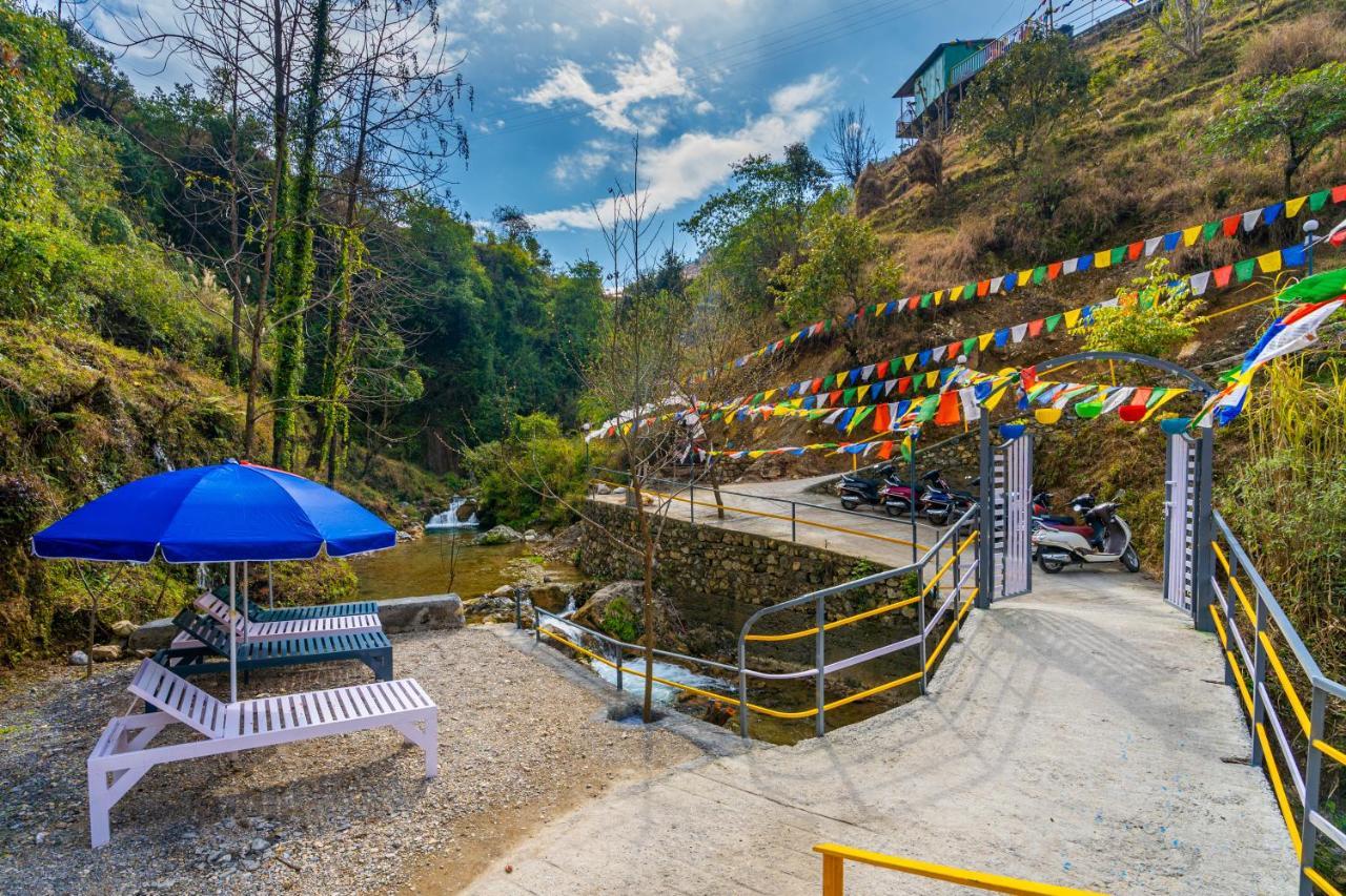 The Hosteller Mussoorie By The Streamside, Kempty 外观 照片