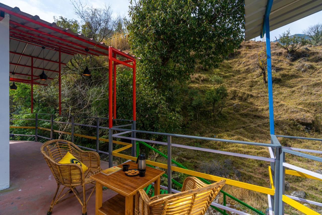 The Hosteller Mussoorie By The Streamside, Kempty 外观 照片