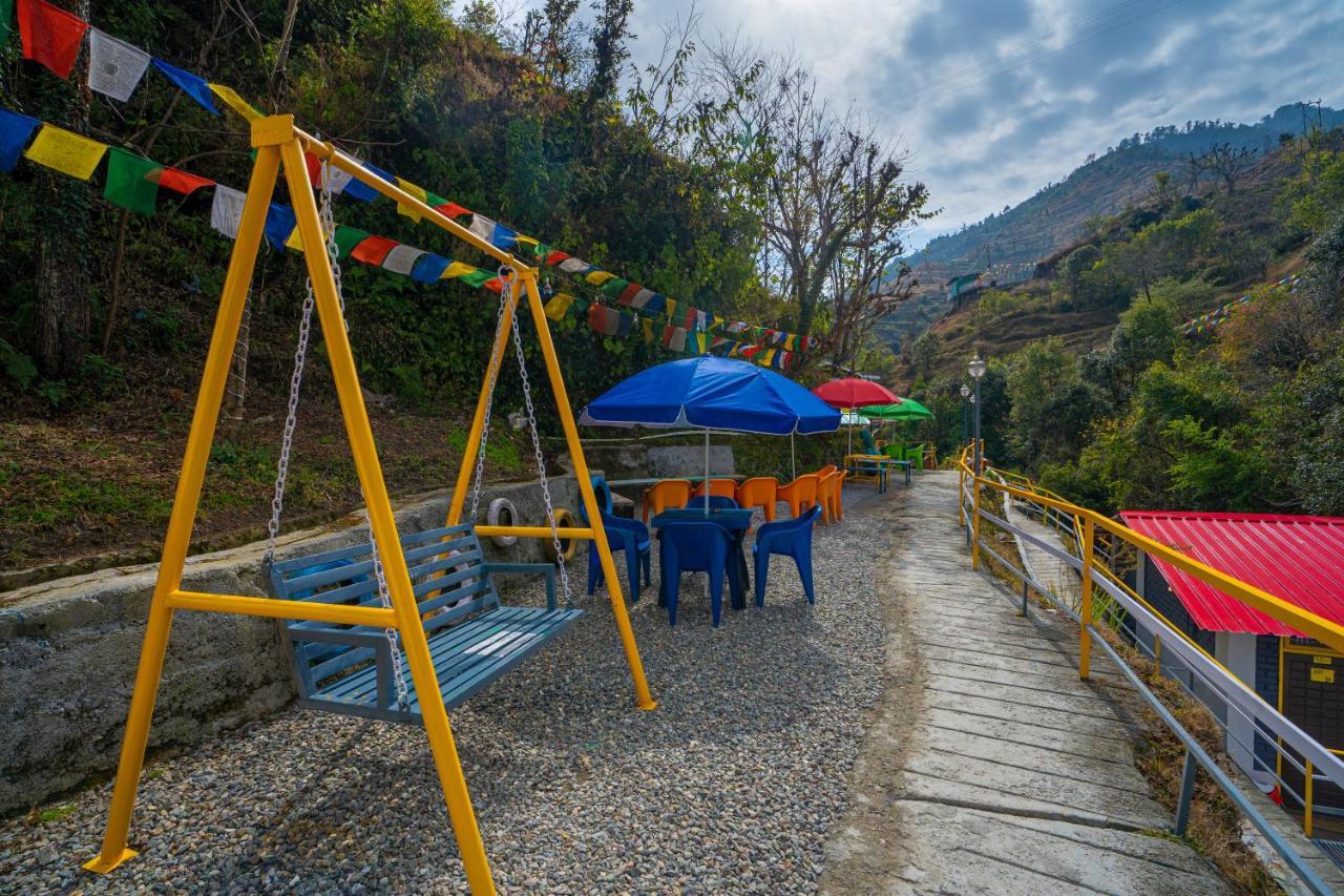 The Hosteller Mussoorie By The Streamside, Kempty 外观 照片